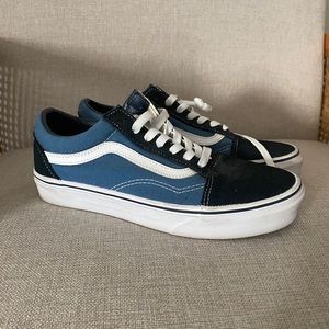 women’s size 7.5 blue and black old skool vans